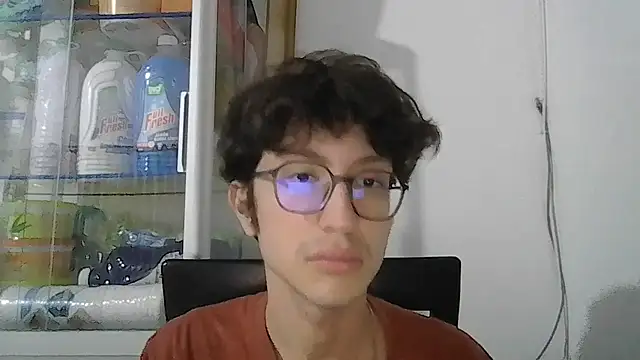 Snapshot of Kevintdx chatting on 15, 10, 2025 Kevintdx online show from 15, 10, 2025