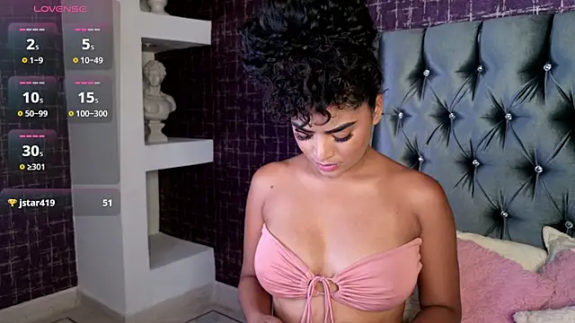 Snapshot of Carly_Monroe_ chatting on 9, 9, 2025 Carly Monroe online show from 9, 9, 2025