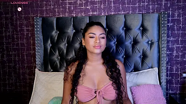 Snapshot of Carly_Monroe_ chatting on 22, 9, 2025 Carly Monroe online show from 22, 9, 2025