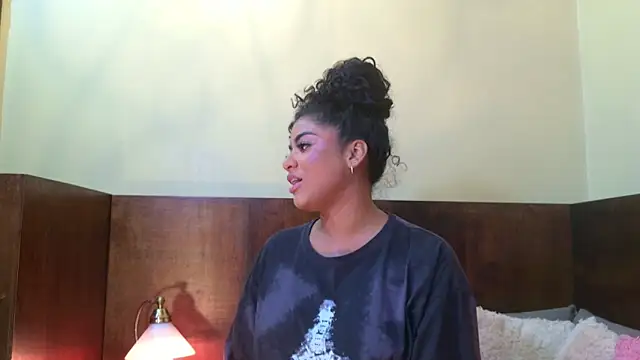 Snapshot of Carly_Monroe_ chatting on 29, 9, 2025 Carly Monroe online show from 29, 9, 2025