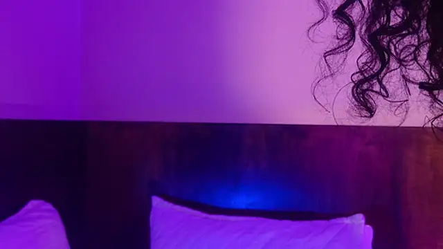 Snapshot of Carly_Monroe_ chatting on 20, 10, 2025 Carly Monroe online show from 20, 10, 2025