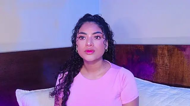 Snapshot of Carly_Monroe_ chatting on 26, 10, 2025 Carly Monroe online show from 26, 10, 2025