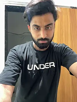 hottestboy03 online show from 18, 5, 2026