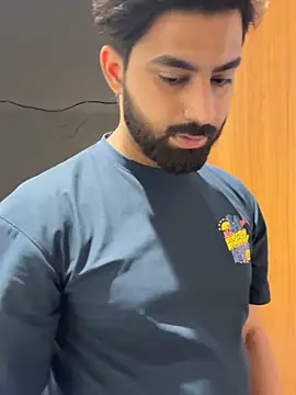 hottestboy03 online show from 21, 5, 2026
