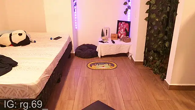 Strangehuman666 online show from 22, 5, 2026