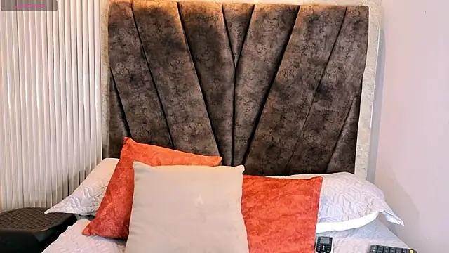 Miagomezx online show from 25, 2, 2026