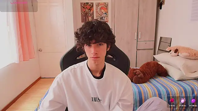 Nude Boy18 online show from 9, 4, 2026