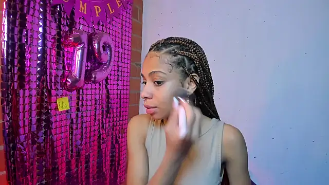 yumi hanna online show from 8, 9, 2025