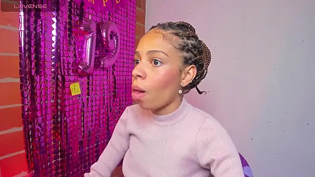 yumi hanna online show from 10, 9, 2025