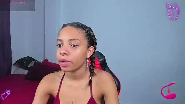 yumi hanna online show from 28, 3, 2026