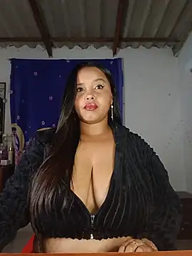 Liz  stone online show from 5, 6, 2026
