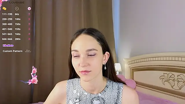 Snapshot of SoftieDream chatting on 12, 9, 2025 SoftieDream online show from 12, 9, 2025