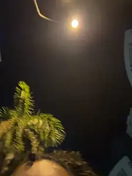 Snapshot of allybluee777 chatting on 1, 12, 2025 allybluee777 online show from 1, 12, 2025