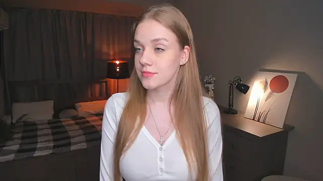 Snapshot of OdellaFrake chatting on 25, 9, 2025 OdellaFrake online show from 25, 9, 2025
