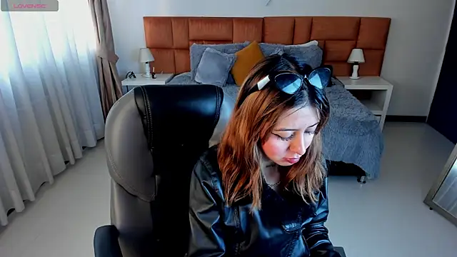 Catti Brie online show from 23, 10, 2025