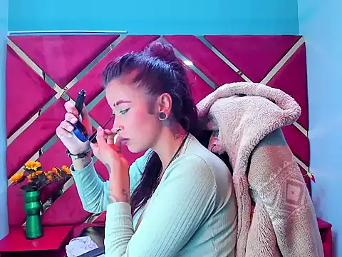 Snapshot of Kataleya_Luck chatting on 16, 11, 2025 Kataleya Luck online show from 16, 11, 2025