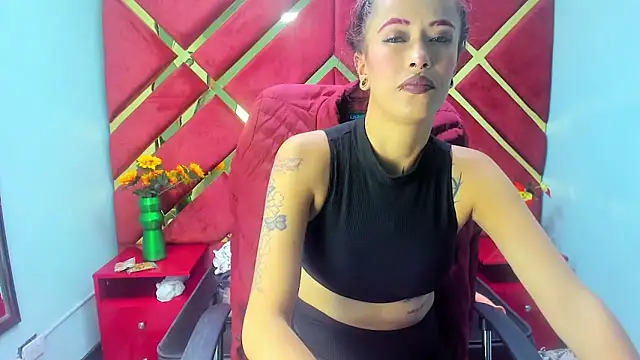 Snapshot of Kataleya_Luck chatting on 18, 11, 2025 Kataleya Luck online show from 18, 11, 2025