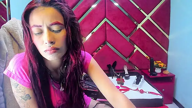 Snapshot of Kataleya_Luck chatting on 26, 11, 2025 Kataleya Luck online show from 26, 11, 2025