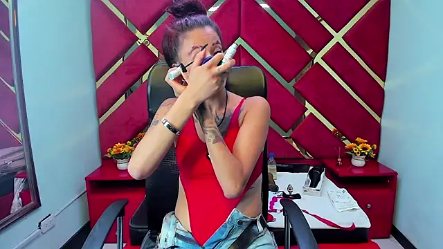 Snapshot of Kataleya_Luck chatting on 2, 12, 2025 Kataleya Luck online show from 2, 12, 2025