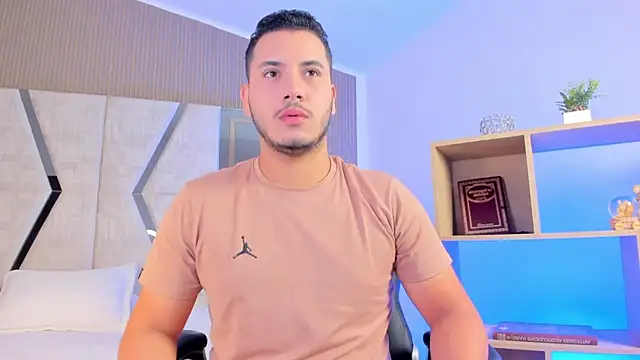 Axel grey  online show from 24, 3, 2026