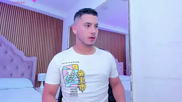 Axel grey  online show from 28, 3, 2026