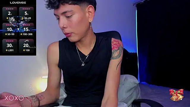 Snapshot of sweety_taylor chatting on 4, 10, 2025 sweety taylor online show from 4, 10, 2025