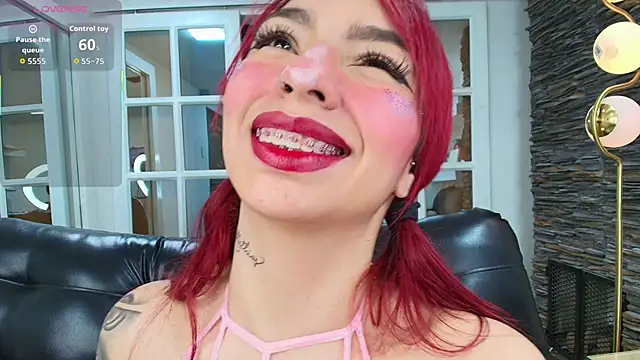 miss   abigail online show from 28, 11, 2025