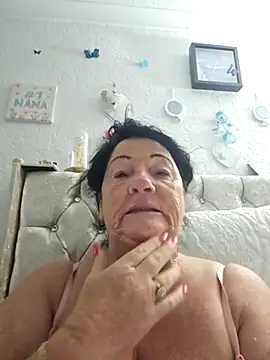 Snapshot of Angeldelightt chatting on 14, 10, 2025 Angeldelightt online show from 14, 10, 2025