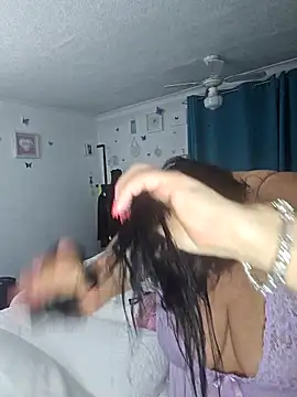 Snapshot of Angeldelightt chatting on 22, 10, 2025 Angeldelightt online show from 22, 10, 2025