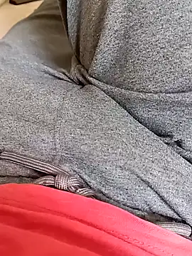 Snapshot of OGUZOZAN chatting on 14, 9, 2025 OGUZOZAN online show from 14, 9, 2025