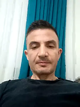 Snapshot of OGUZOZAN chatting on 5, 10, 2025 OGUZOZAN online show from 5, 10, 2025