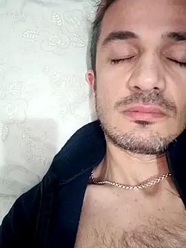 Snapshot of OGUZOZAN chatting on 31, 10, 2025 OGUZOZAN online show from 31, 10, 2025