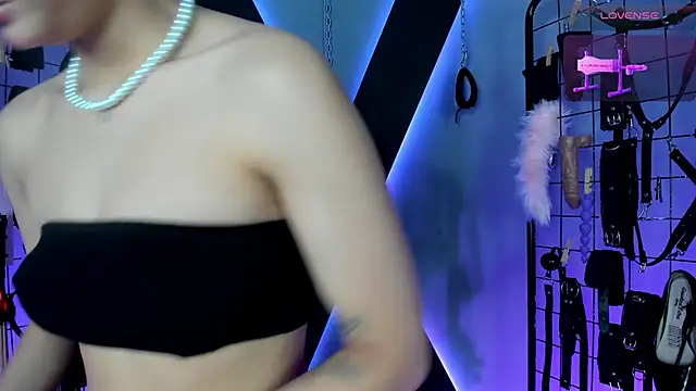 VictoryaLiah BDSM online show from 21, 11, 2025