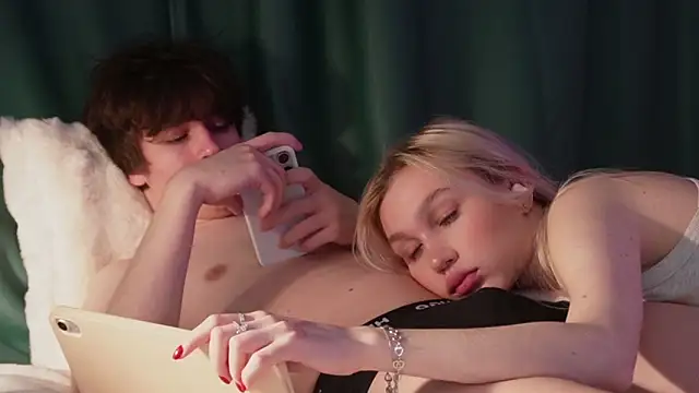 cuteleraay online show from 13, 4, 2026