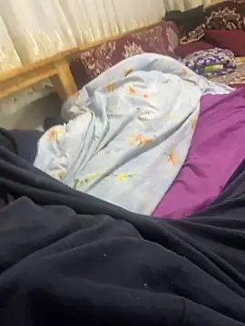 Snapshot of Darbelimatkap38 chatting on 8, 11, 2025 Darbelimatkap38 online show from 8, 11, 2025