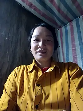 Snapshot of Bliss_rose chatting on 25, 10, 2025 Bliss rose online show from 25, 10, 2025