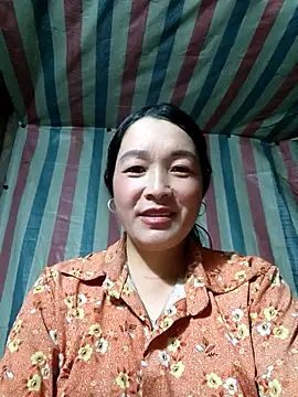 Snapshot of Bliss_rose chatting on 1, 11, 2025 Bliss rose online show from 1, 11, 2025