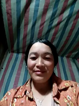 Snapshot of Bliss_rose chatting on 11, 11, 2025 Bliss rose online show from 11, 11, 2025