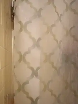 Longthickdick33 online show from 12, 4, 2026