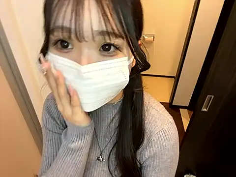 nano-da-u online show from 10, 10, 2025