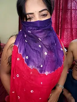 Snapshot of Hotbhabi305 chatting on 14, 1, 2026 Hotbhabi305 online show from 14, 1, 2026