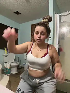 Snapshot of JuicyExxxperience chatting on 12, 9, 2025 JuicyExxxperience online show from 12, 9, 2025