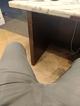 Snapshot of hotboy43339 chatting on 9, 9, 2025 hotboy43339 online show from 9, 9, 2025