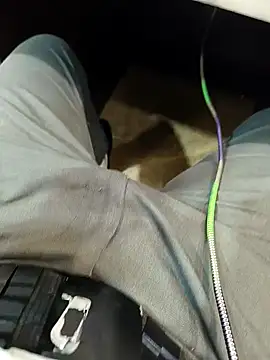 Snapshot of hotboy43339 chatting on 11, 9, 2025 hotboy43339 online show from 11, 9, 2025