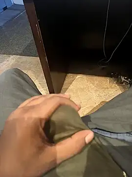 Snapshot of hotboy43339 chatting on 5, 10, 2025 hotboy43339 online show from 5, 10, 2025