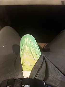 Snapshot of hotboy43339 chatting on 23, 11, 2025 hotboy43339 online show from 23, 11, 2025