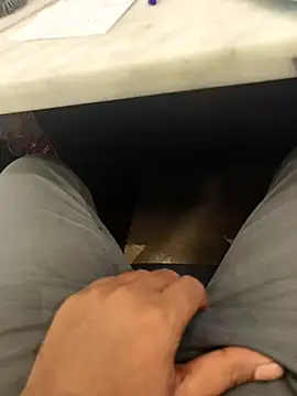 Snapshot of hotboy43339 chatting on 27, 11, 2025 hotboy43339 online show from 27, 11, 2025