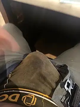 Snapshot of hotboy43339 chatting on 30, 11, 2025 hotboy43339 online show from 30, 11, 2025