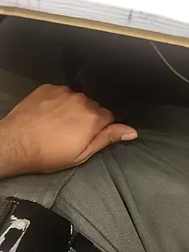 Snapshot of hotboy43339 chatting on 3, 12, 2025 hotboy43339 online show from 3, 12, 2025