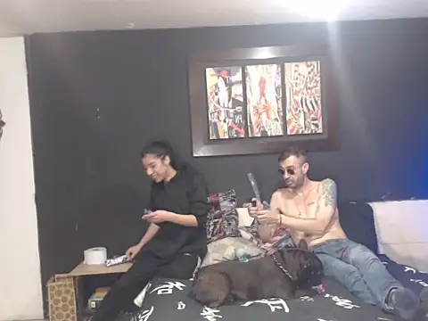 Snapshot of Dara-montenegro chatting on 2, 10, 2025 Dara-montenegro online show from 2, 10, 2025